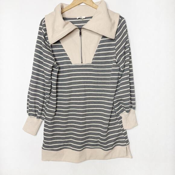 ENTRO Stripe Mini Dress - Picture 1 of 4